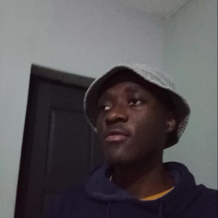 @Swxrthyblvck⬛
