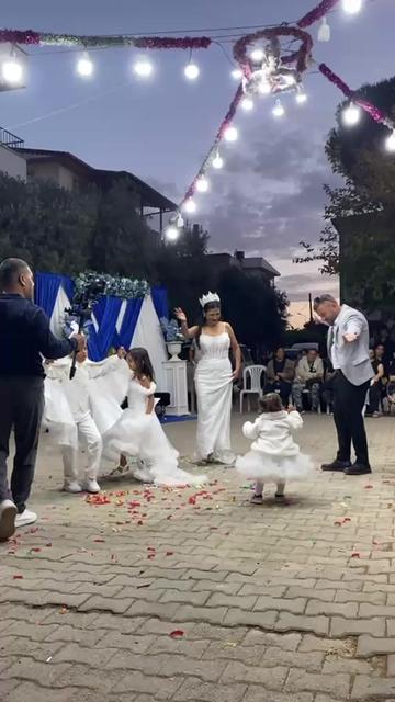 @♥ ZELİŞ ♥