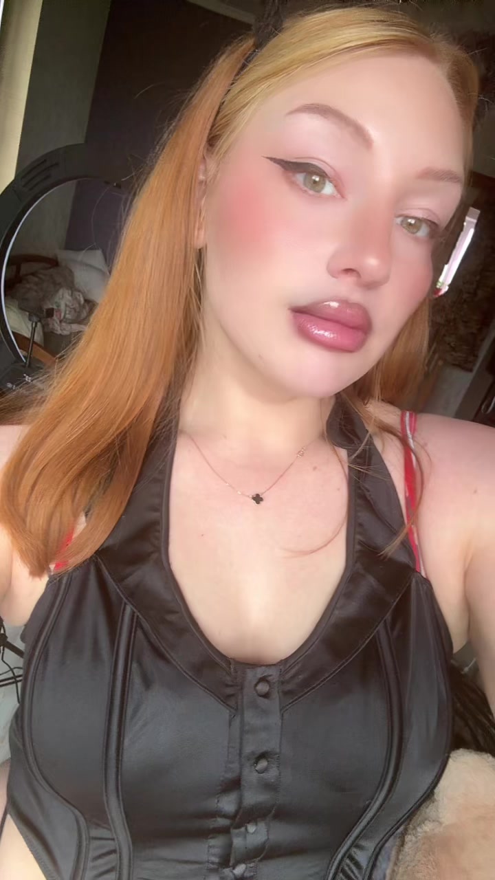 @Daria🪽