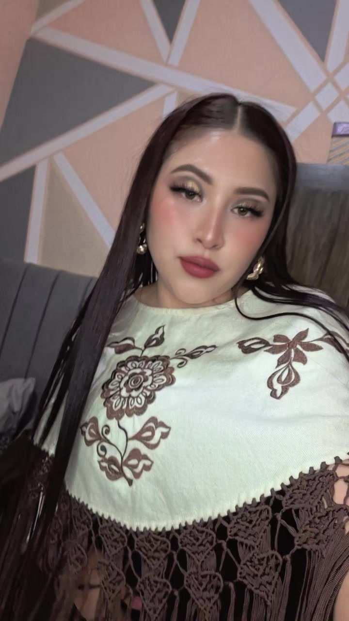 @Heydi Flores