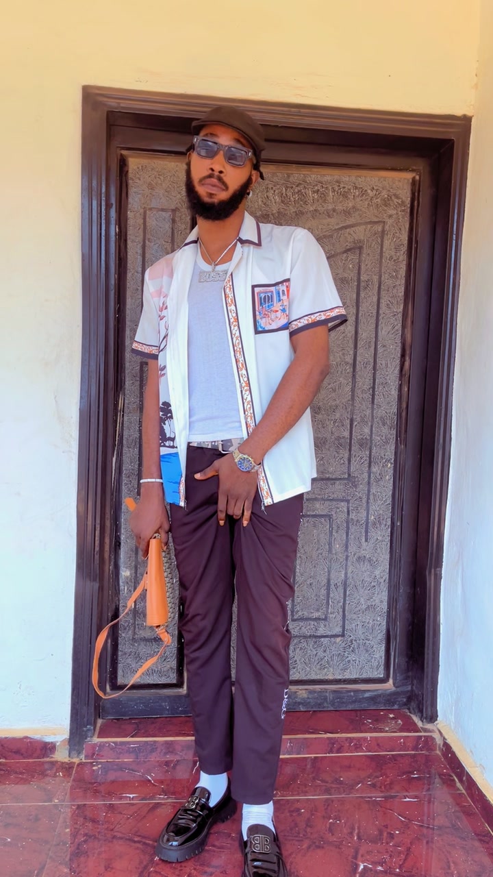 @OBJ OF UROMI THE KING MAKER👑