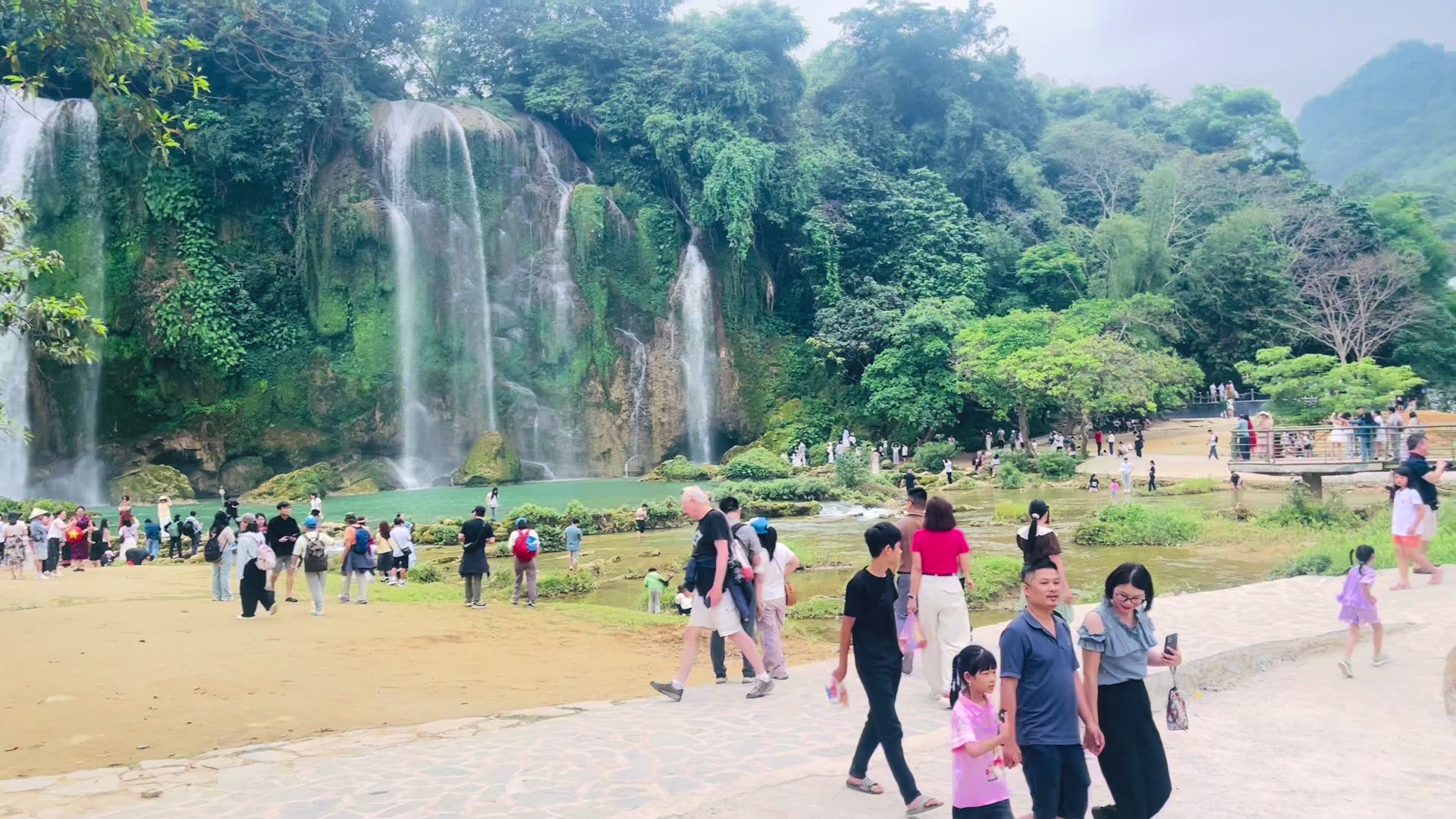 @Bạch Du Lịch