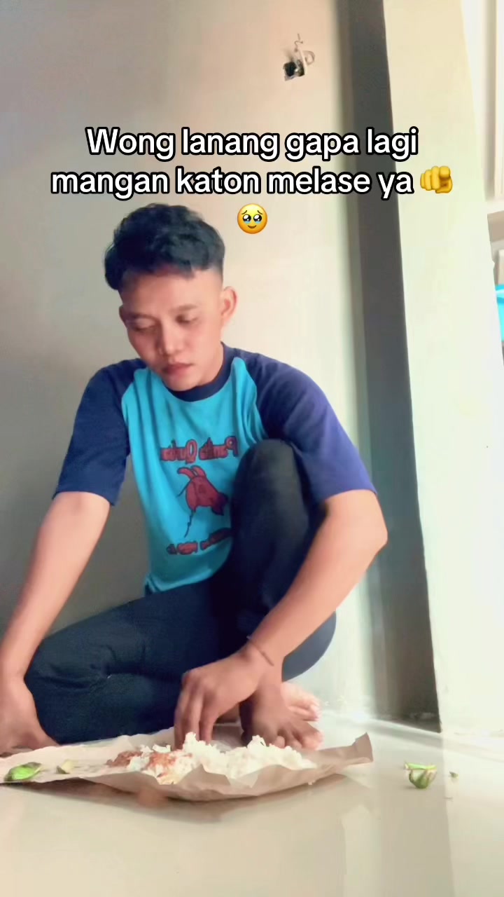 @R I Y A N