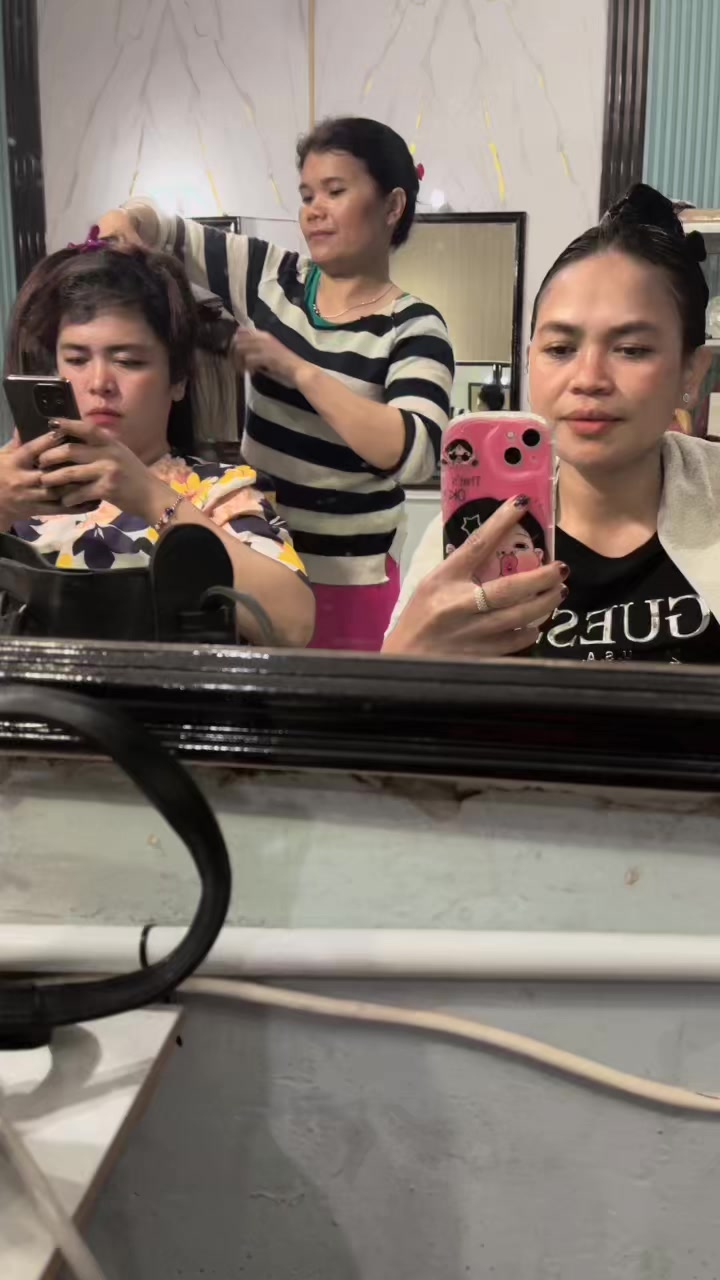 @Cewek pom🤪