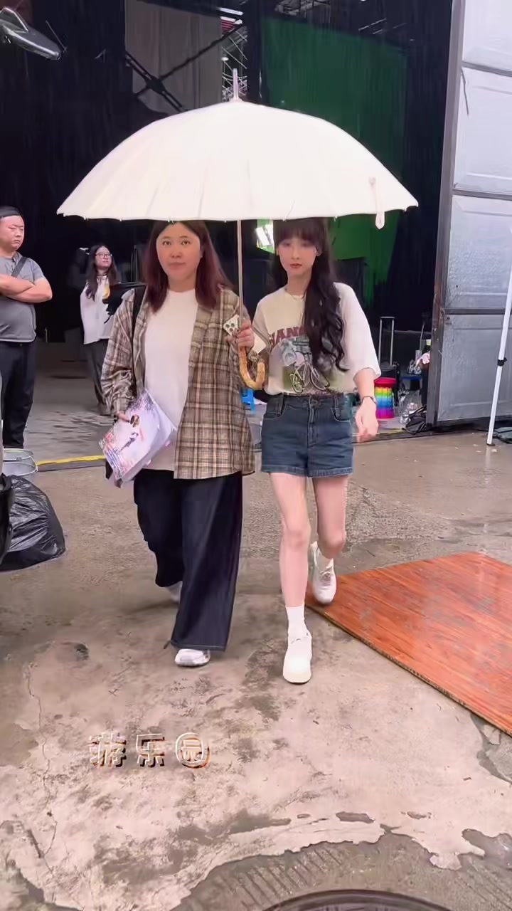 @Zhangmiaoyi💦