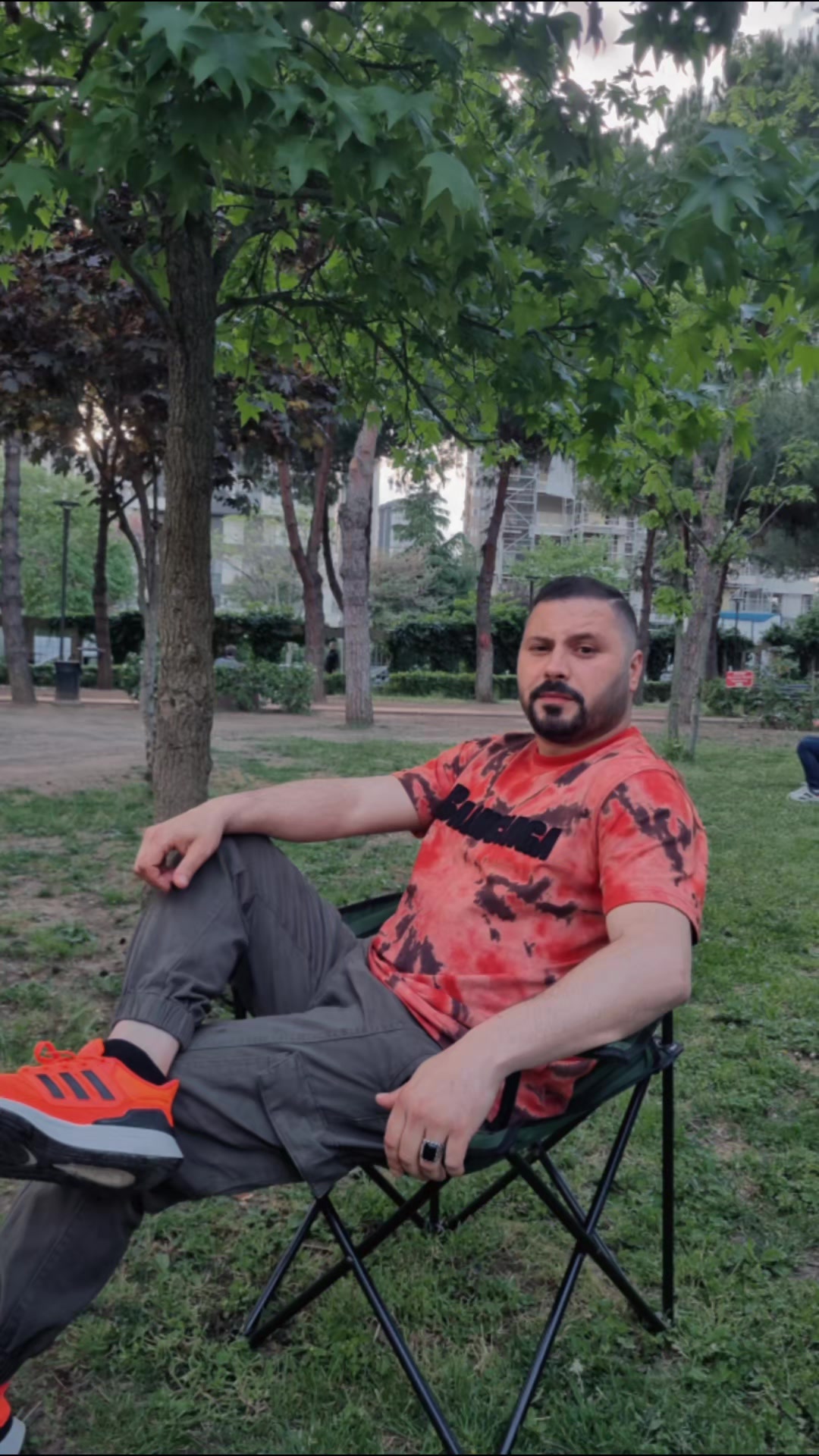 @ÖZGÜR