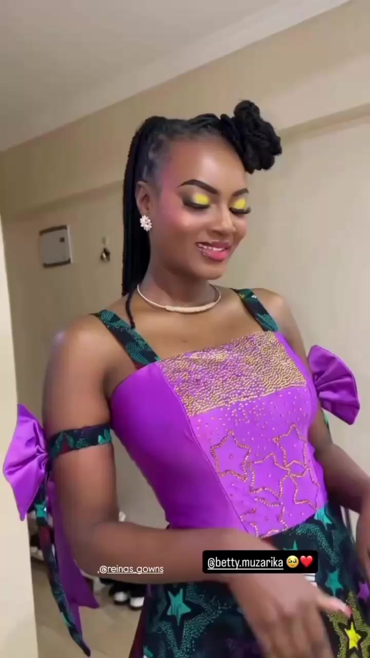 @Reinas Gowns