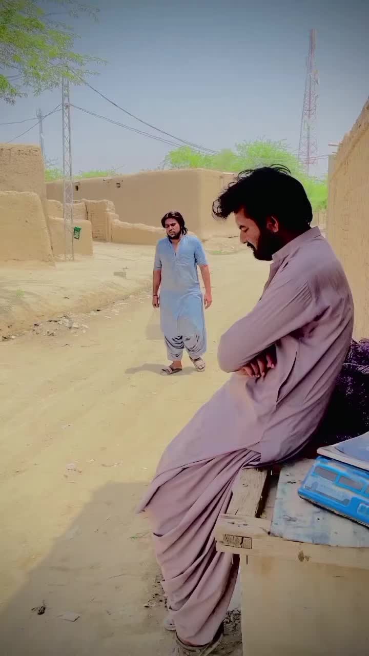 @SozaL Khan🤣