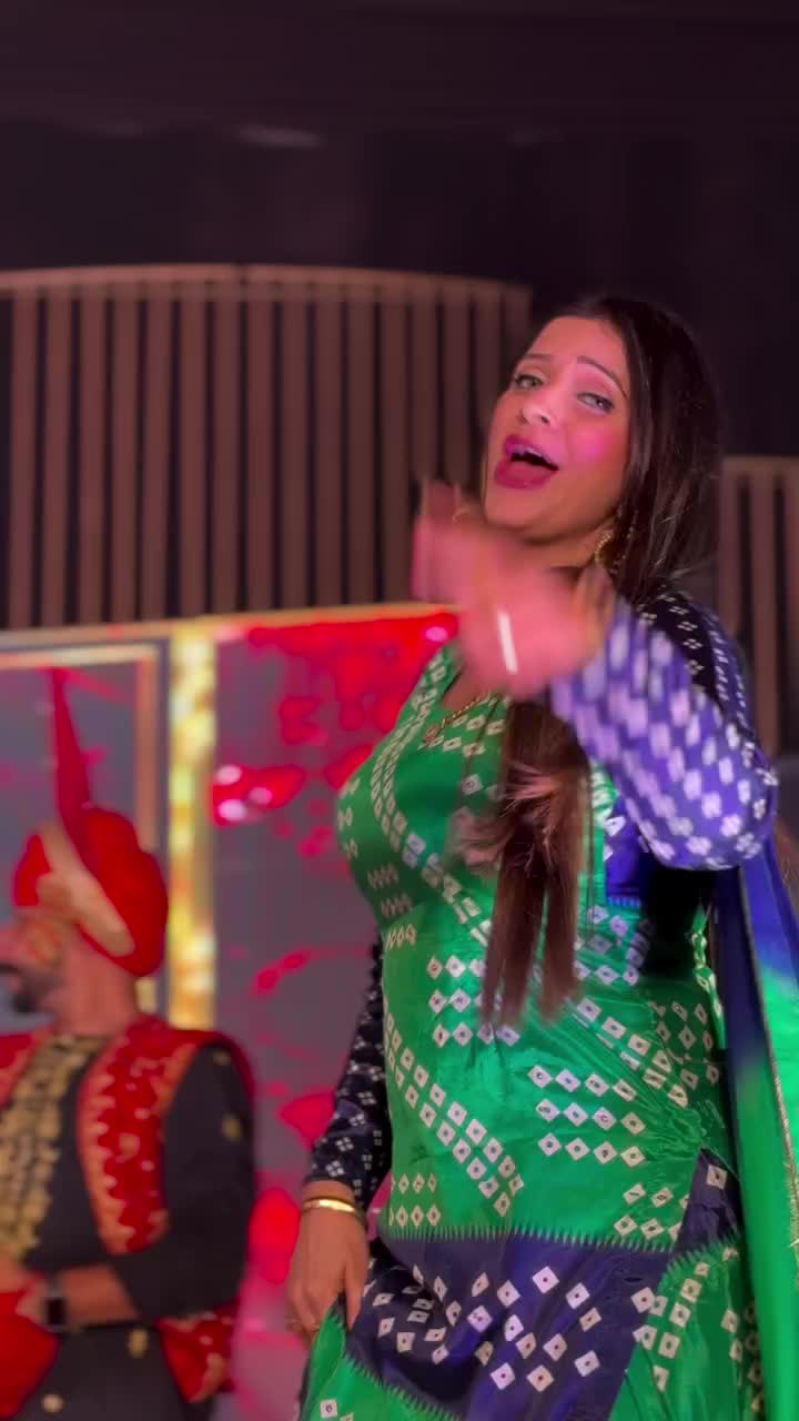 @Aj_Malika011