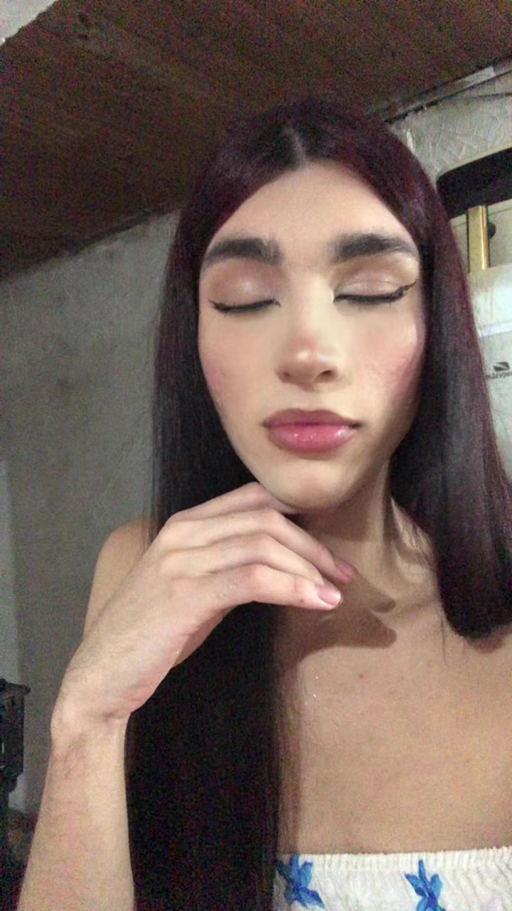 @❦