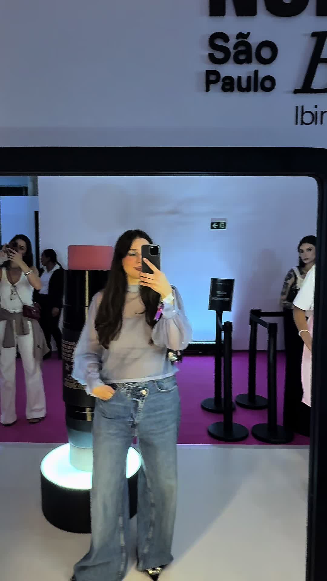 @Stella Spinola