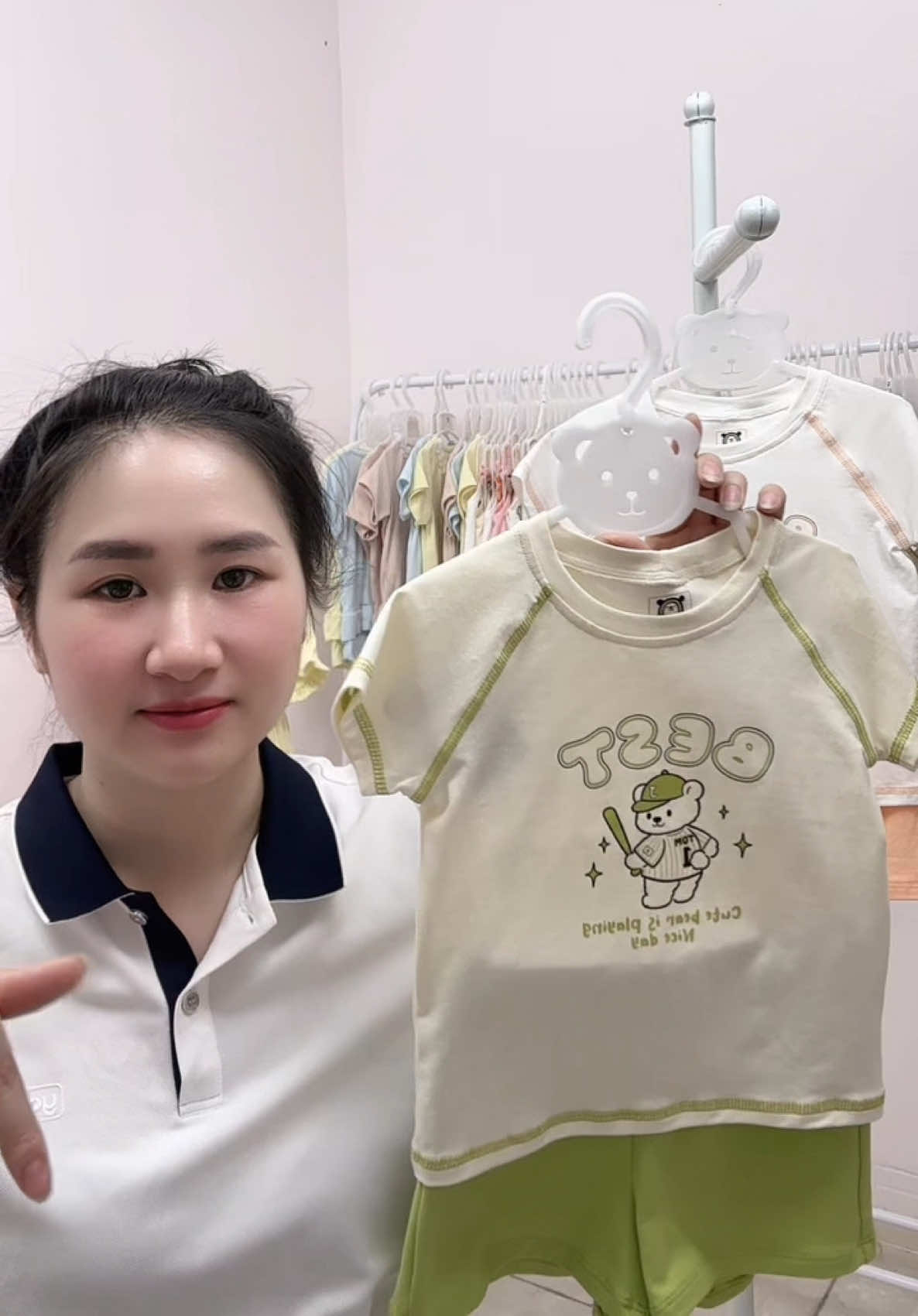 @Em Bear Fashion Kid