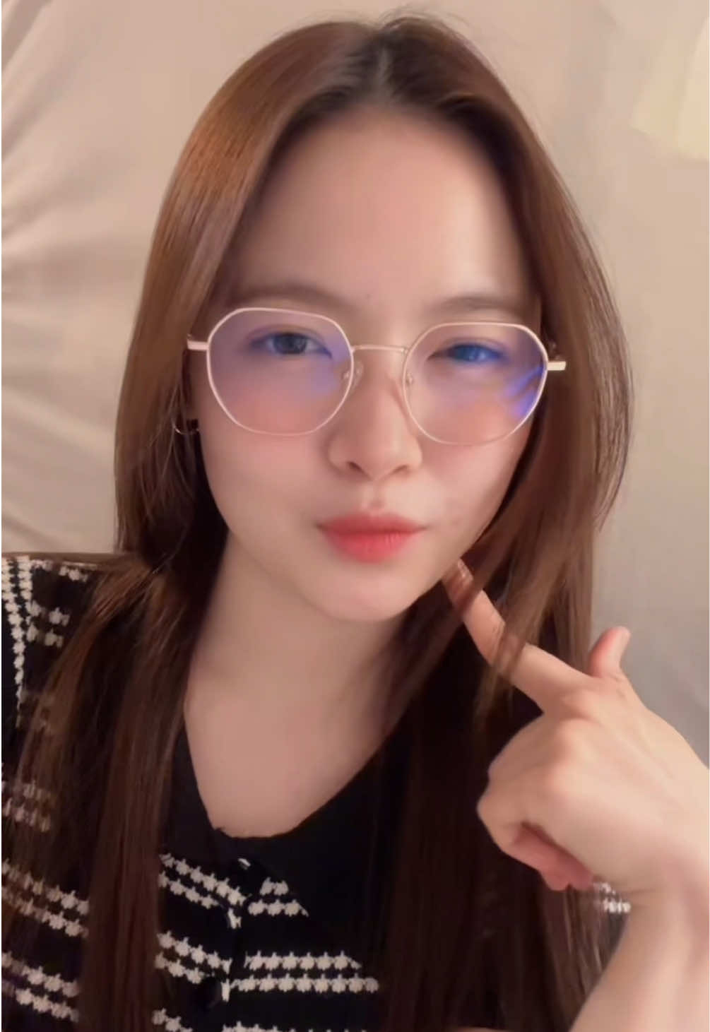 @liv ༊*·˚