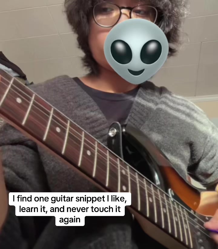 @crispypoptarts