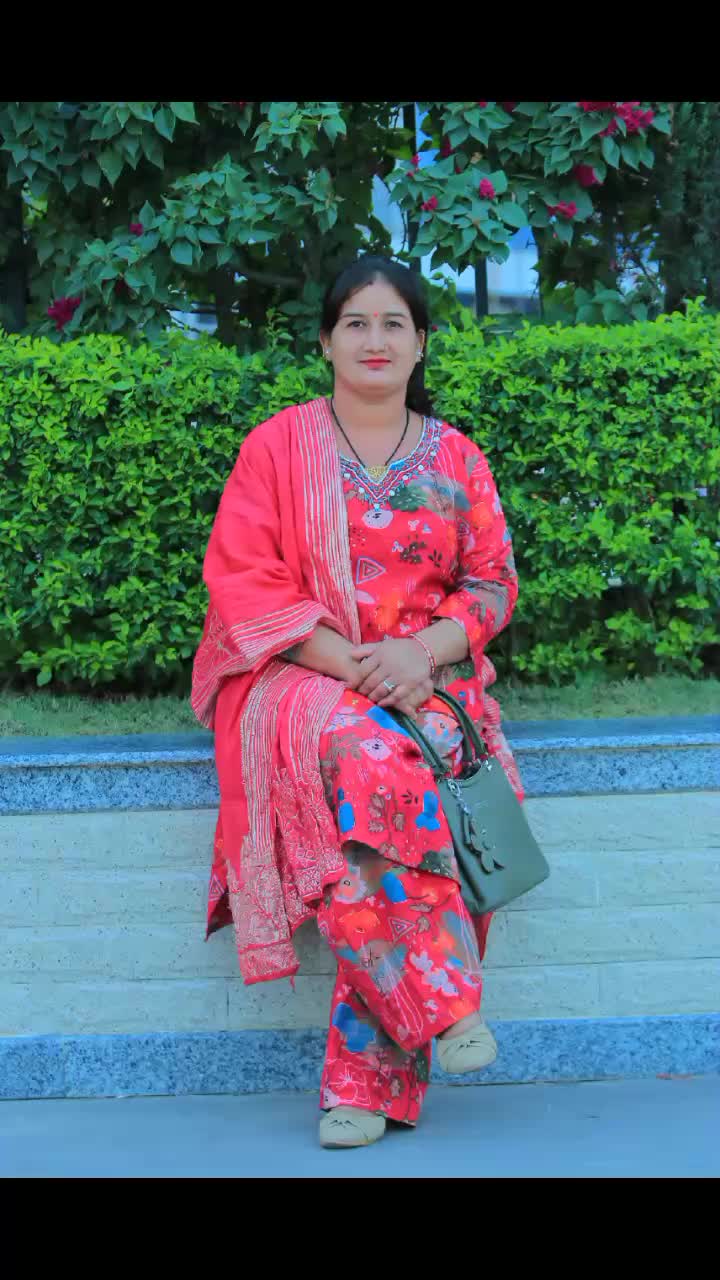 @Suzu🥀🏵️