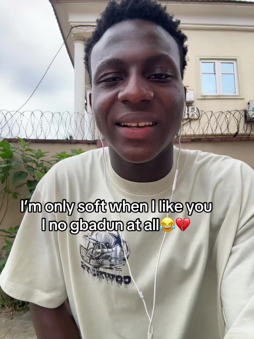 @🤴🏾M̊ E̊ C̊ H̊ O̊