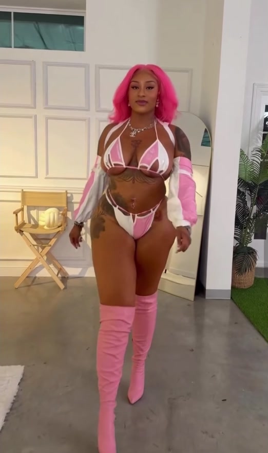 @ifeoma_sophia