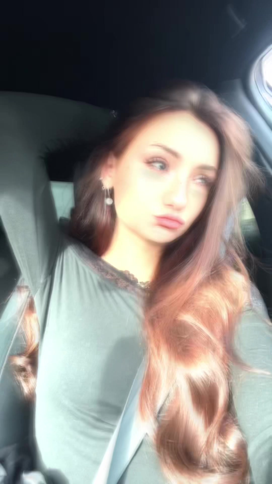 @•🌸 𝓥𝓪𝓵𝓮𝓻𝓲𝓪 🌸•