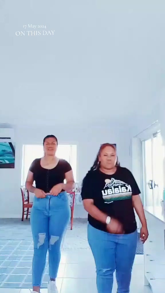 @N I A🇫🇯