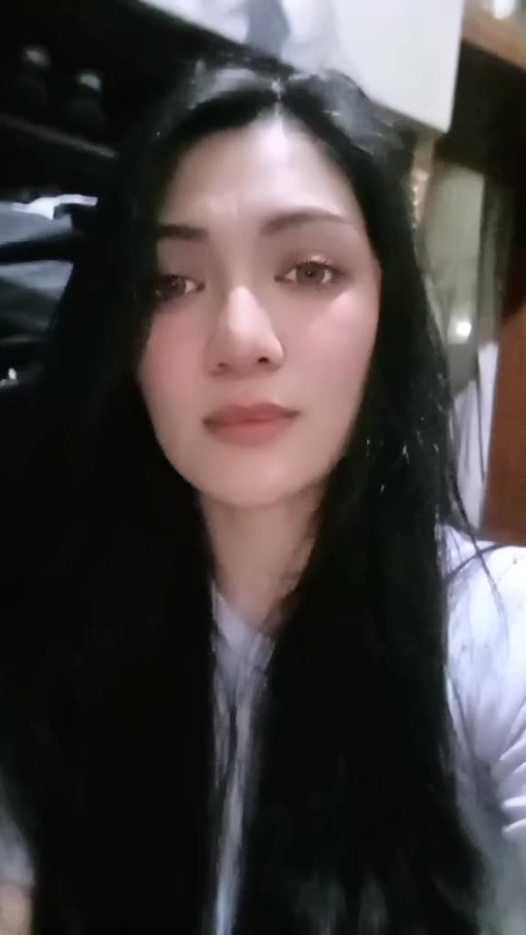 @Larasatimelsi