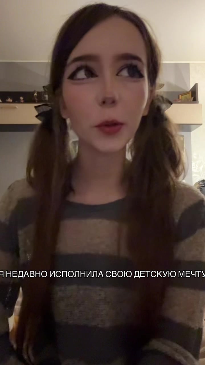 @Котя :3 😝