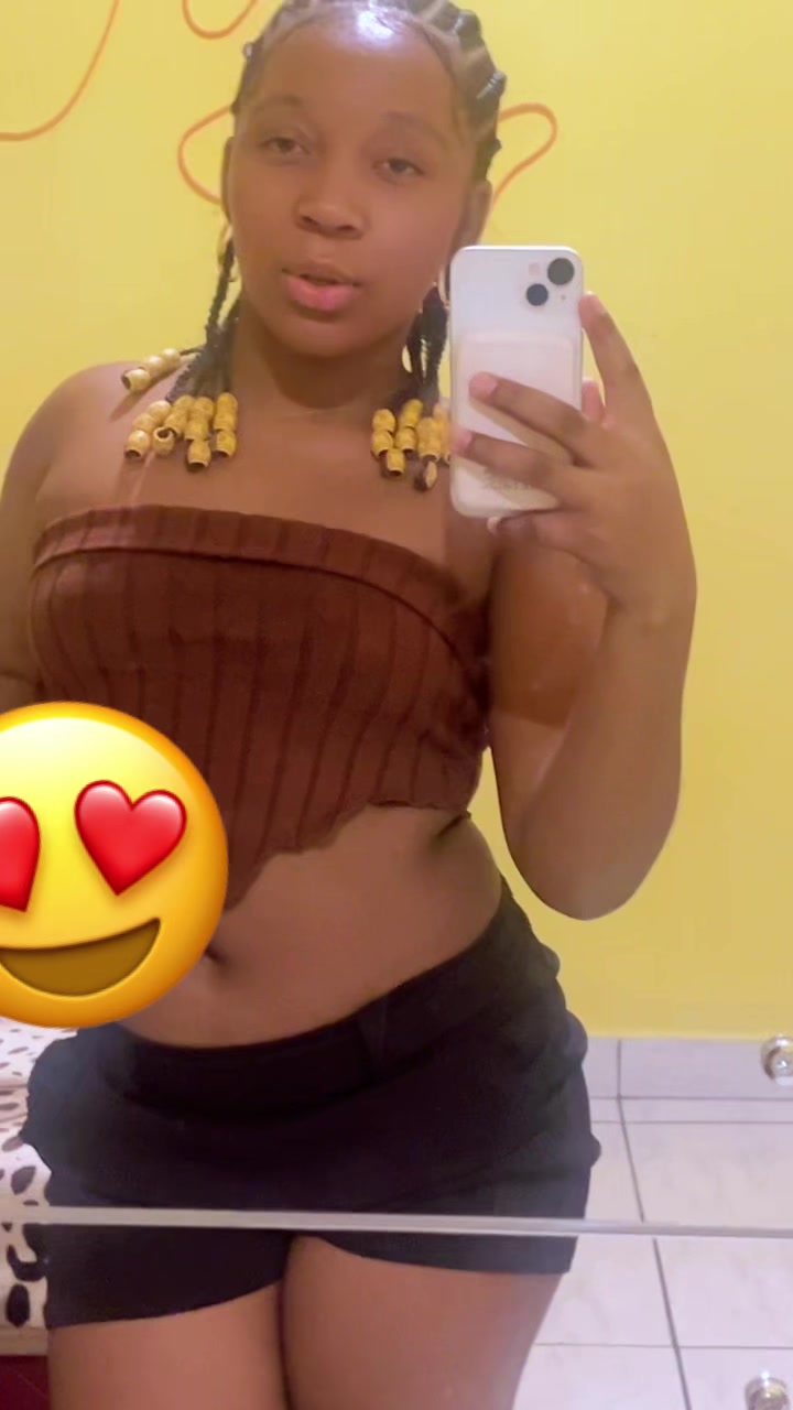 @Yanely 💋