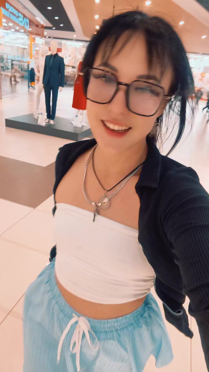 @olyuliskina
