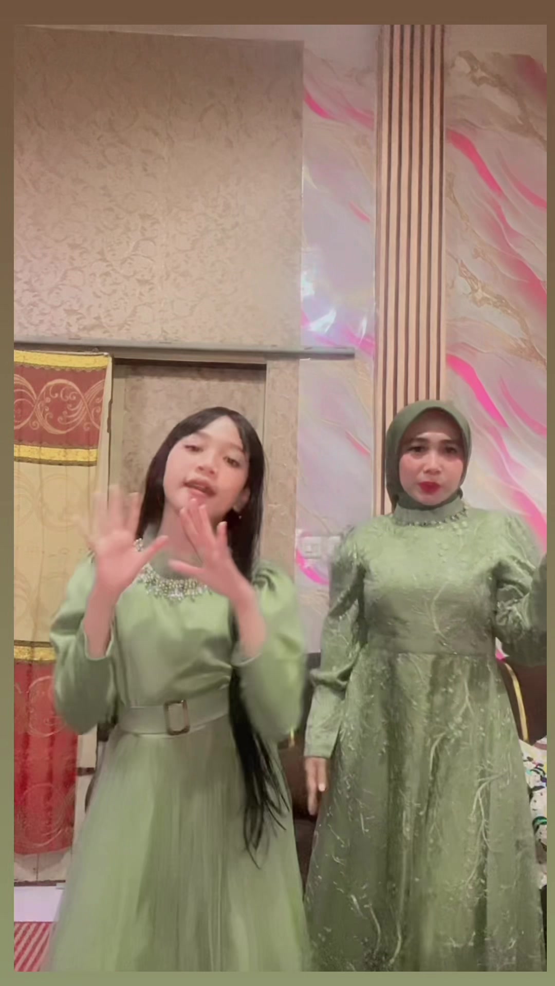 @Alvienaputri