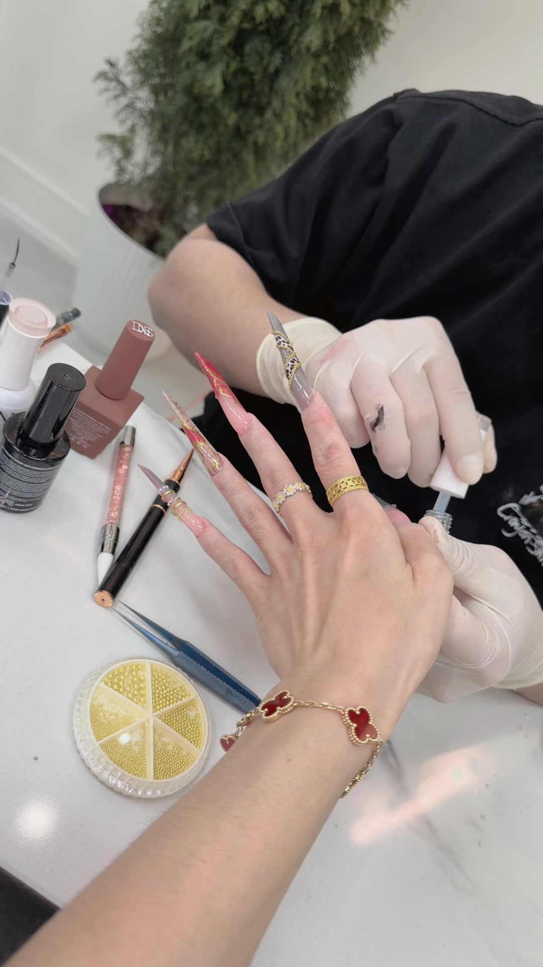 @KimmieNails🇻🇳&hearts;️🇨🇦Tấu H&agrave;i😜