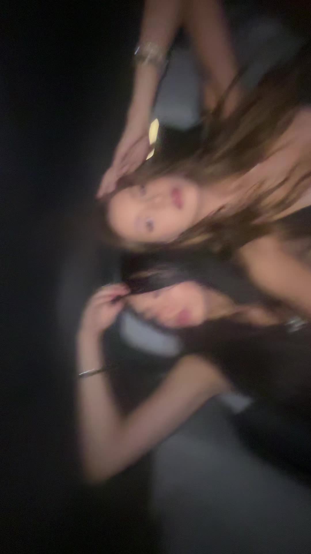 @Anika
