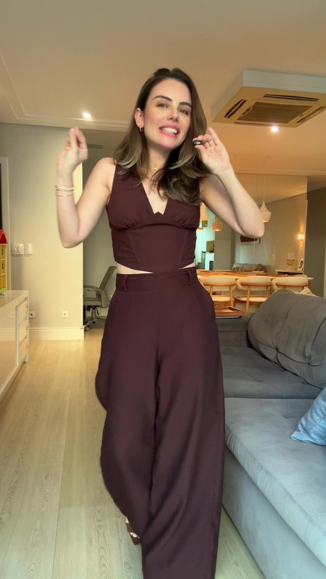 @Isi_