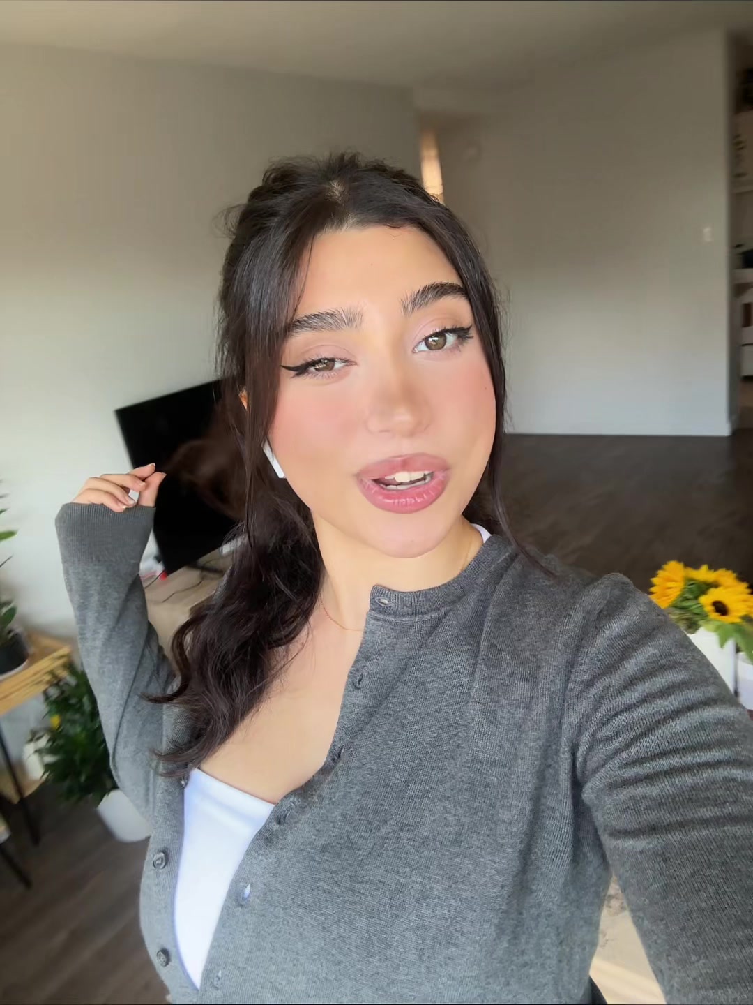 @MELIKA💗✨