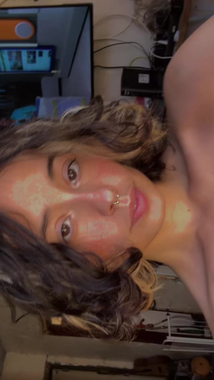 @Mayara