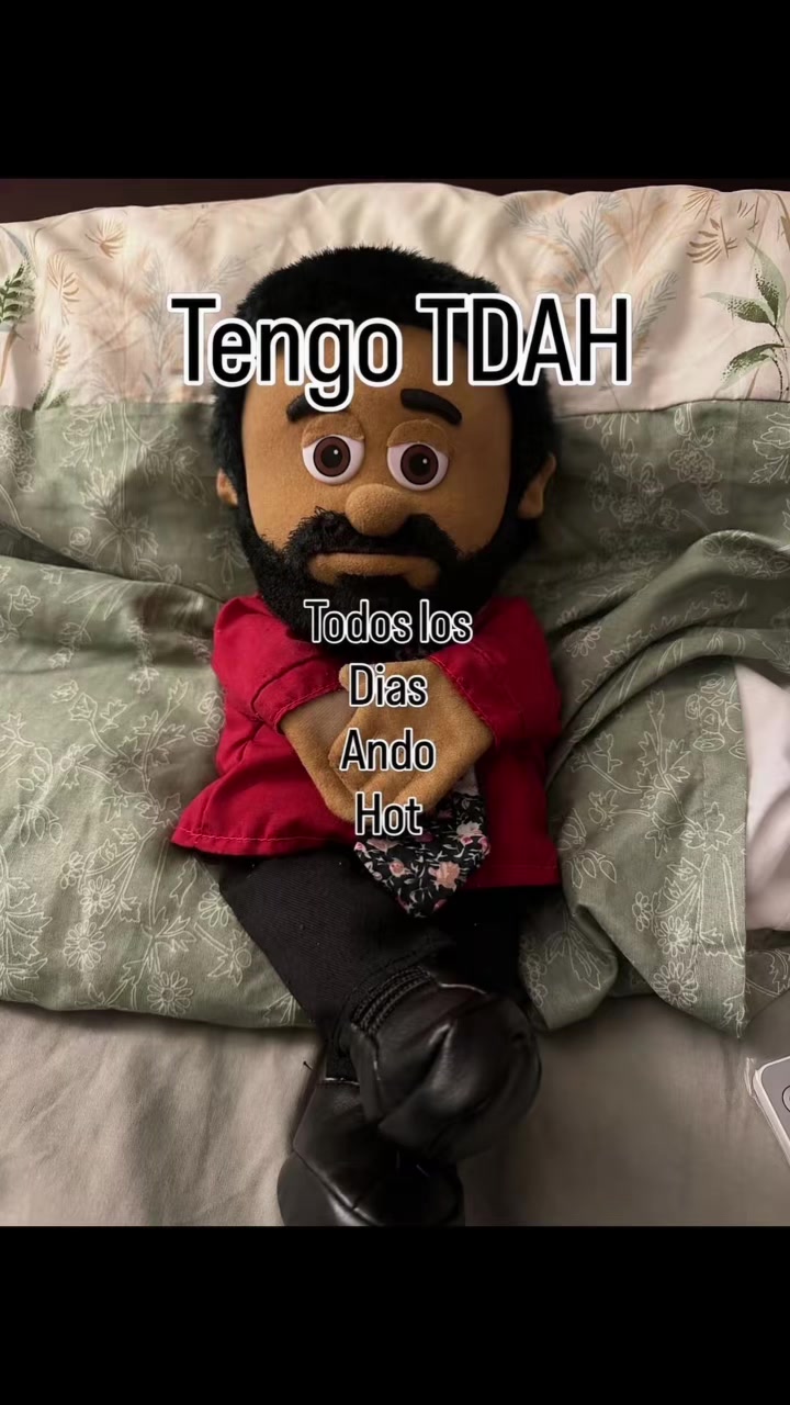 @CÍNICO
