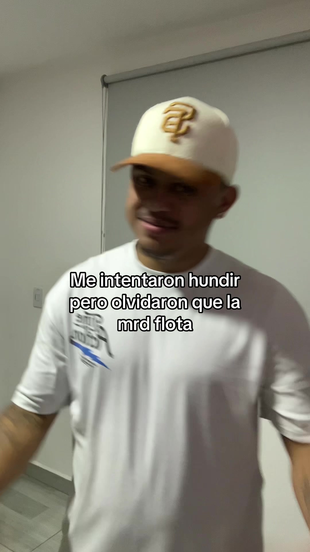 @ROBERTINO&bull;👻