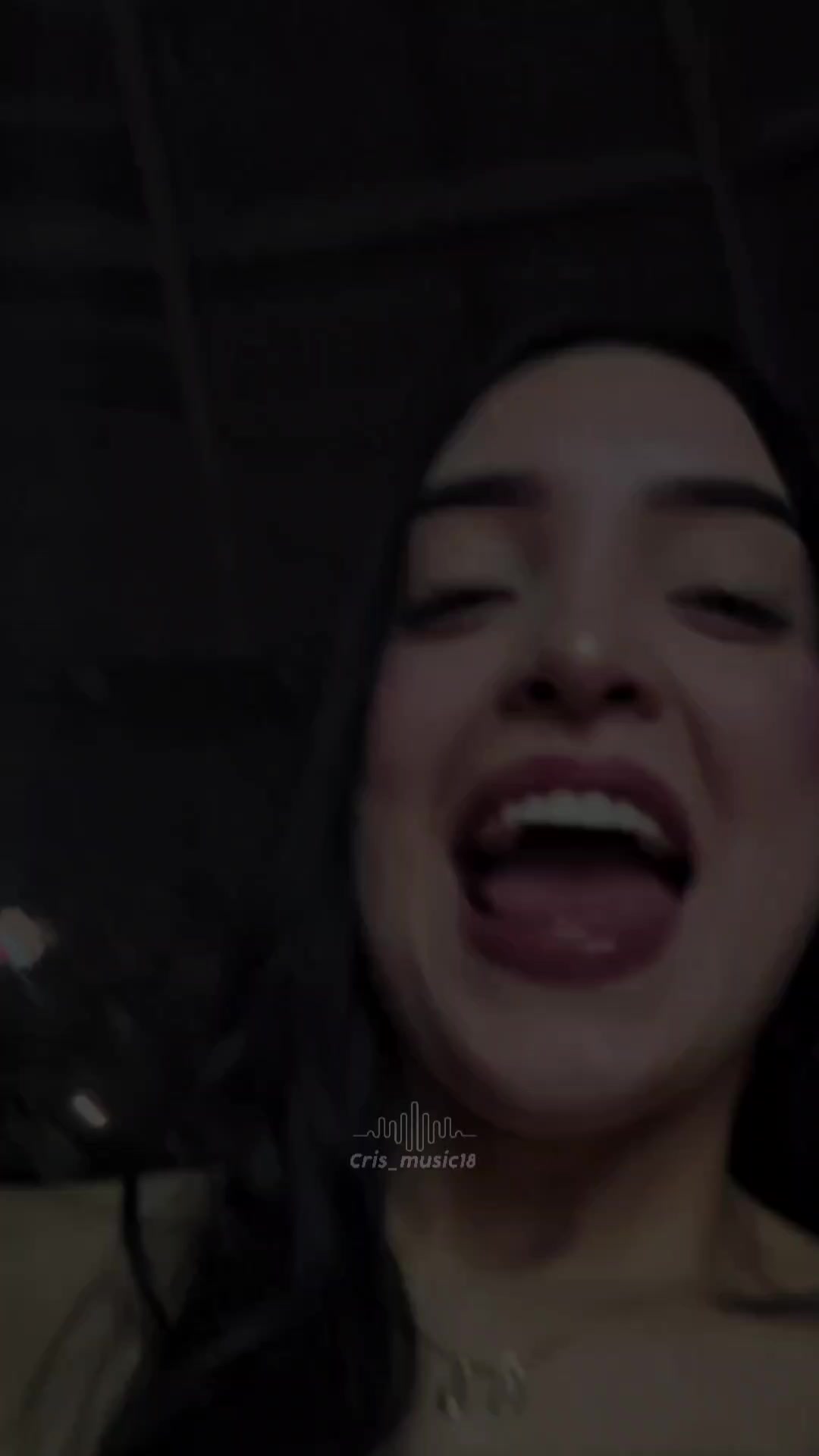 @Cris_music18