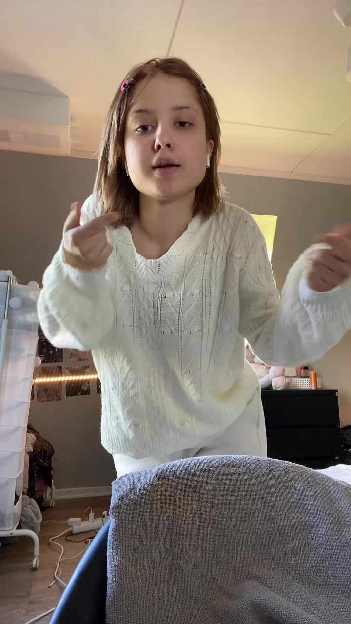 @𝒵