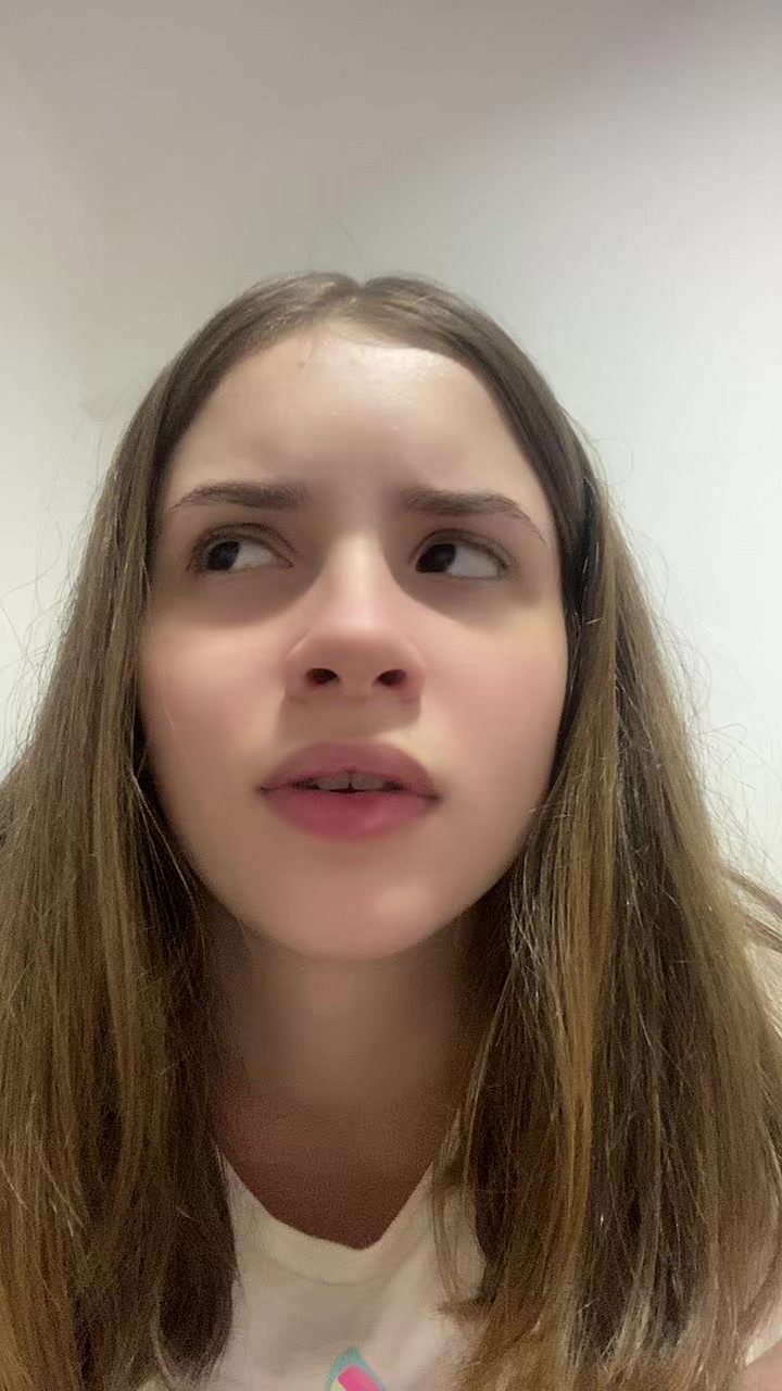 @Isadora