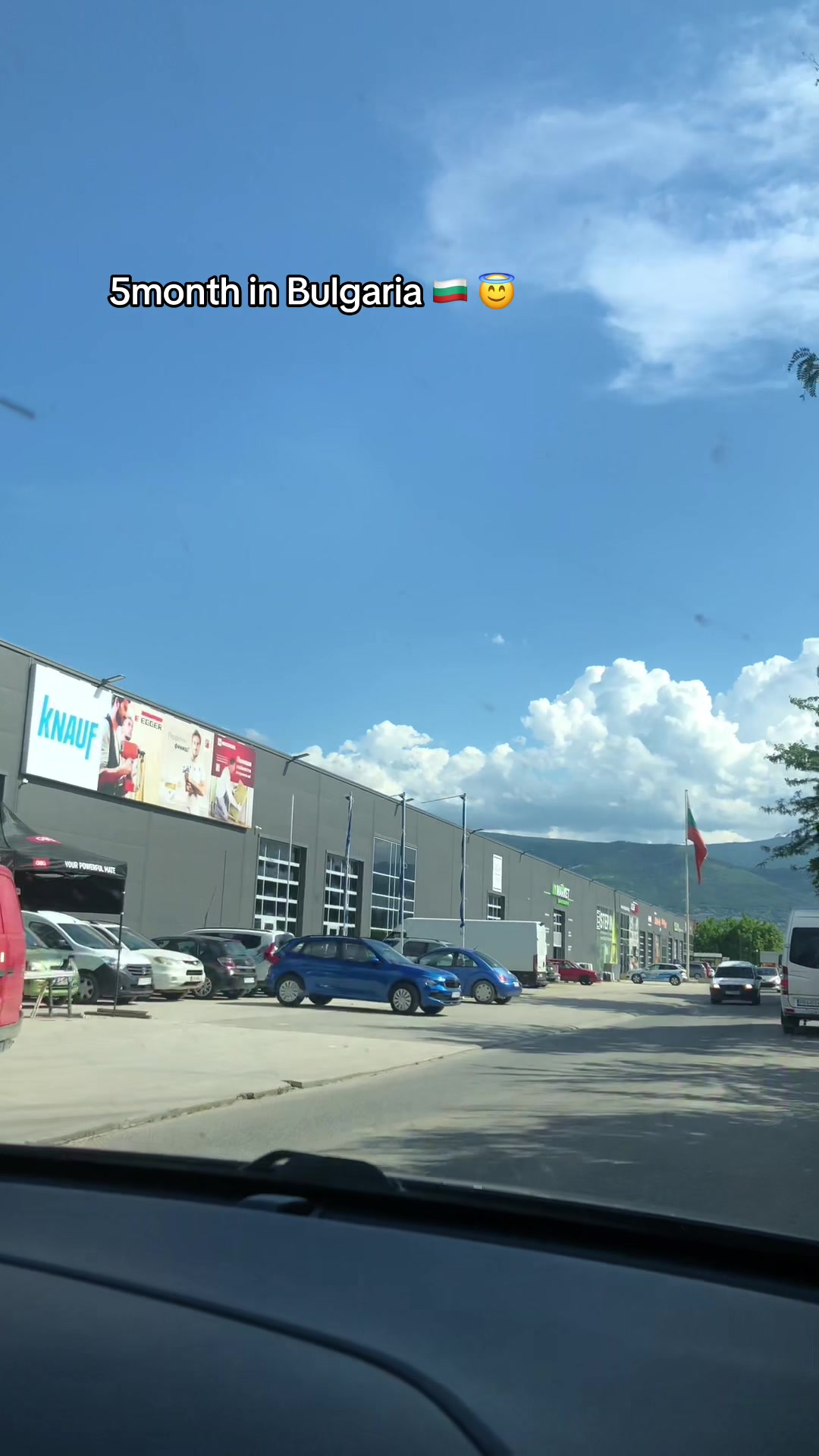 @Usha magar 🇧🇬🇪🇺