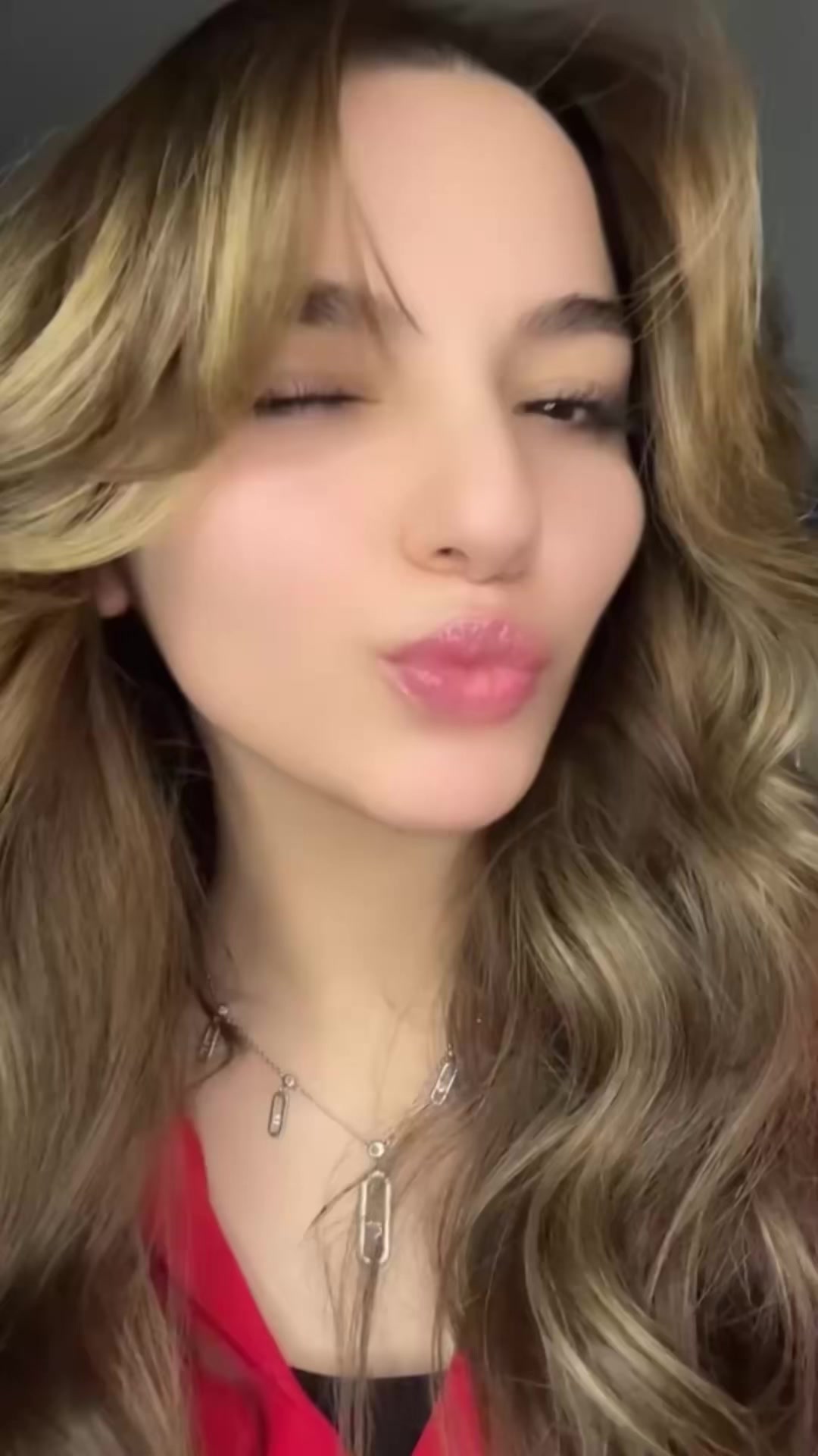 @ابتسم 📸😂