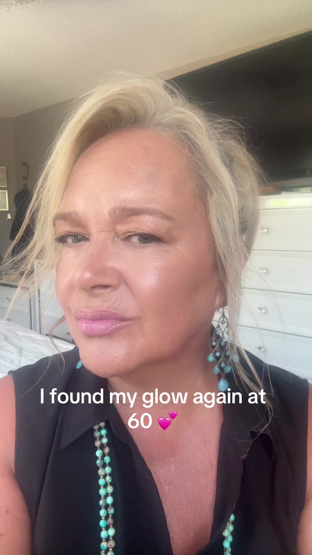 @Lookingyoungerwithchristine