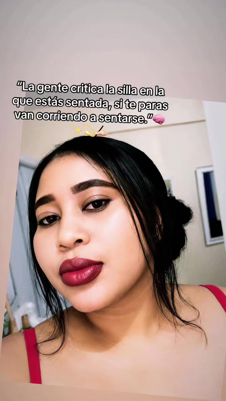 @GORDY🐷🌸👑🎀🤪😊