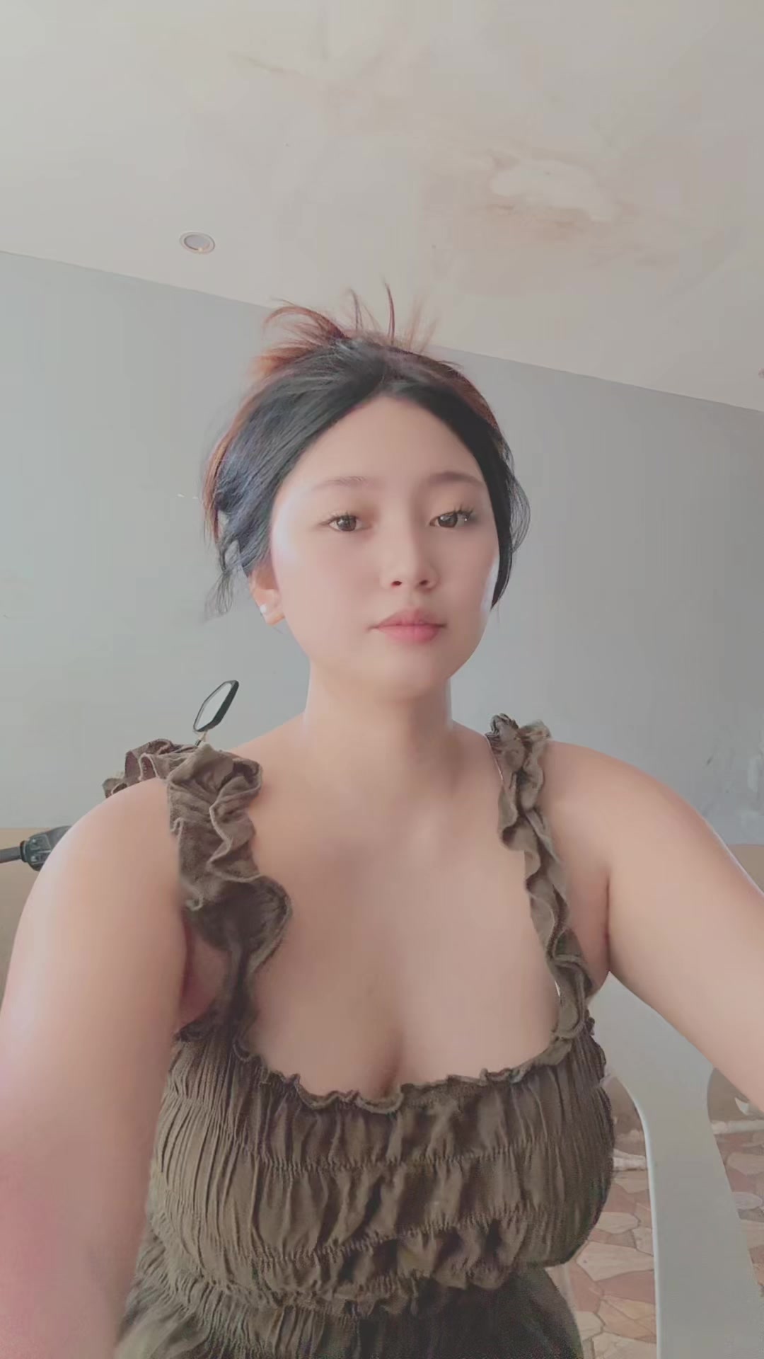 @nicolee