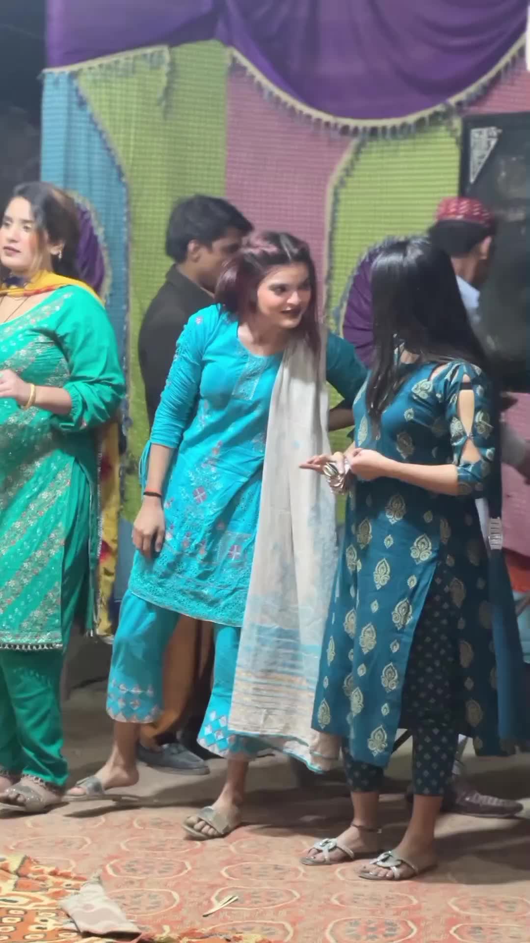 @Tanzeela kp studio