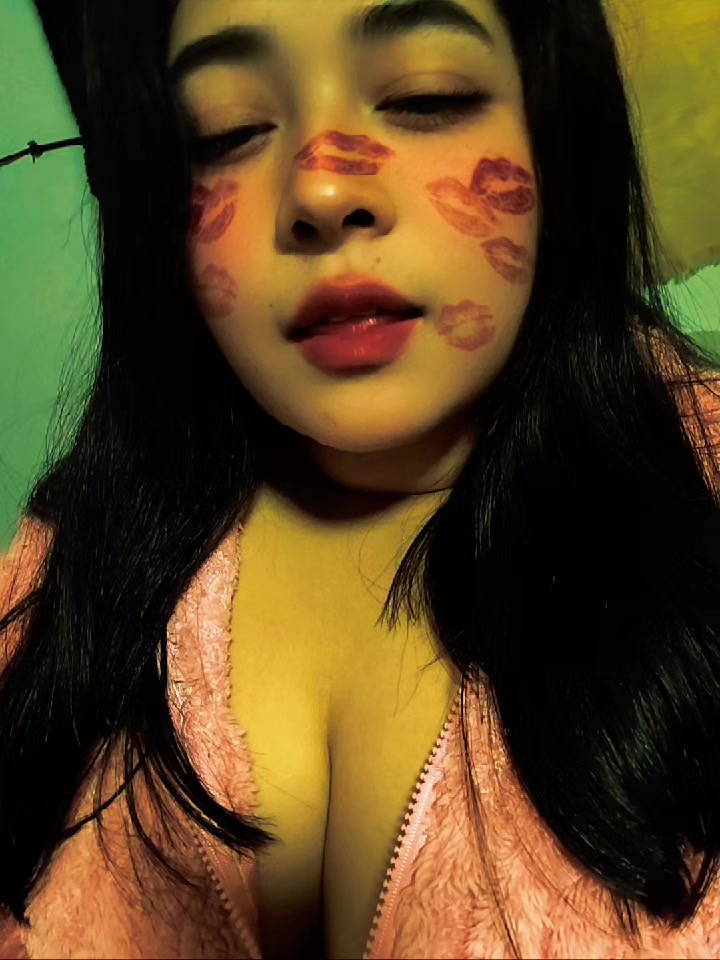 @Caroliina