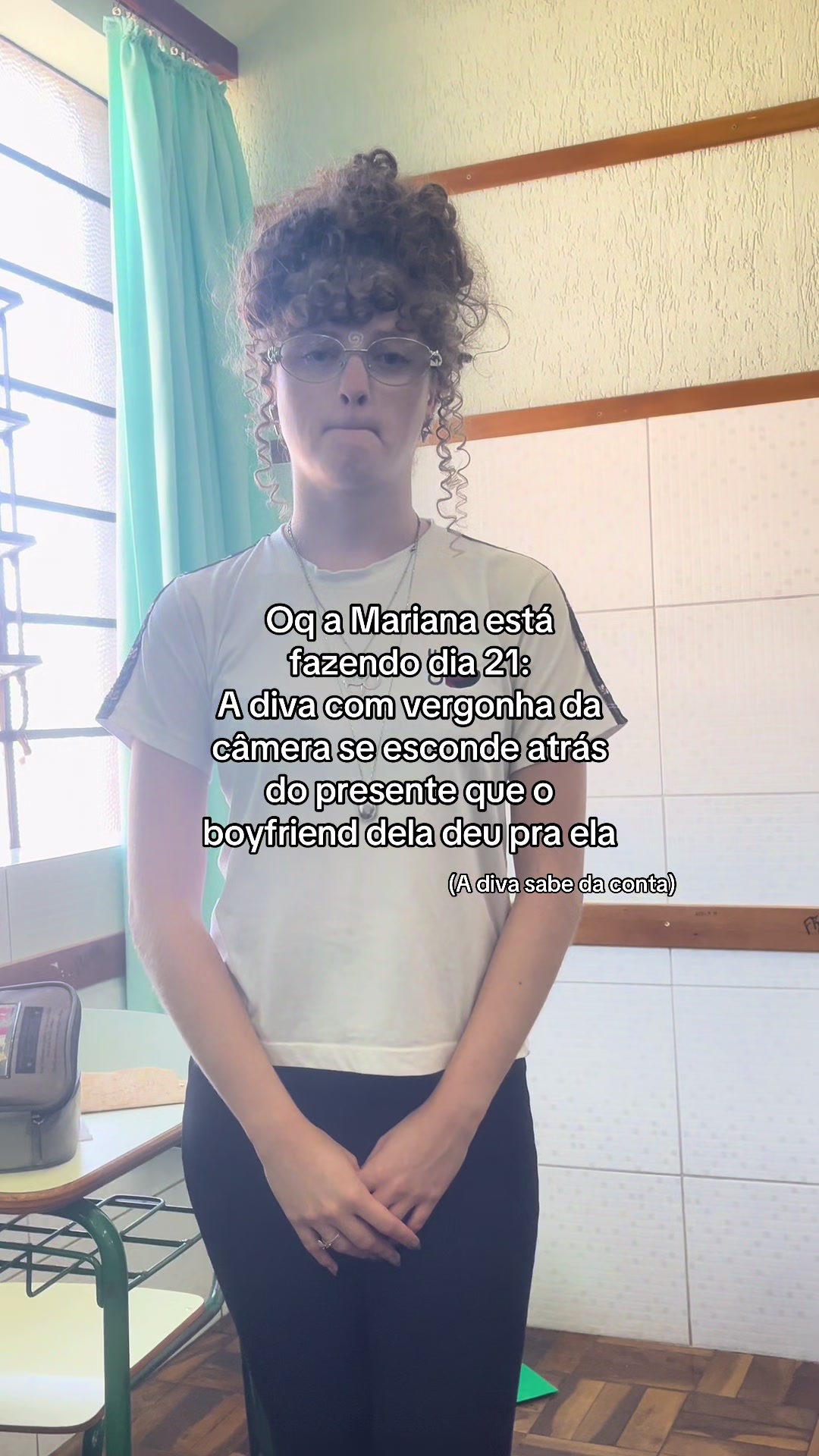 @oq a Mariana está fazendo 🙄
