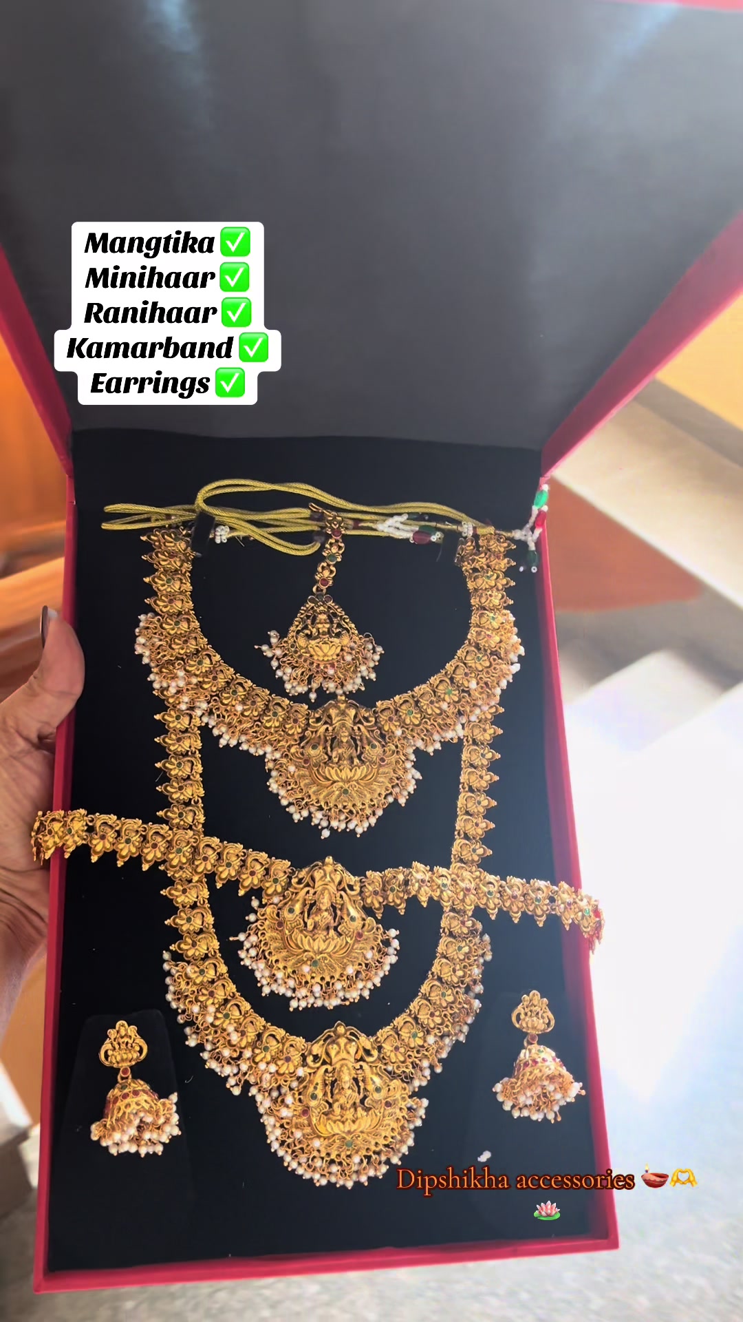 @DIPSHIKHA 🪔🪷✨( accessories )