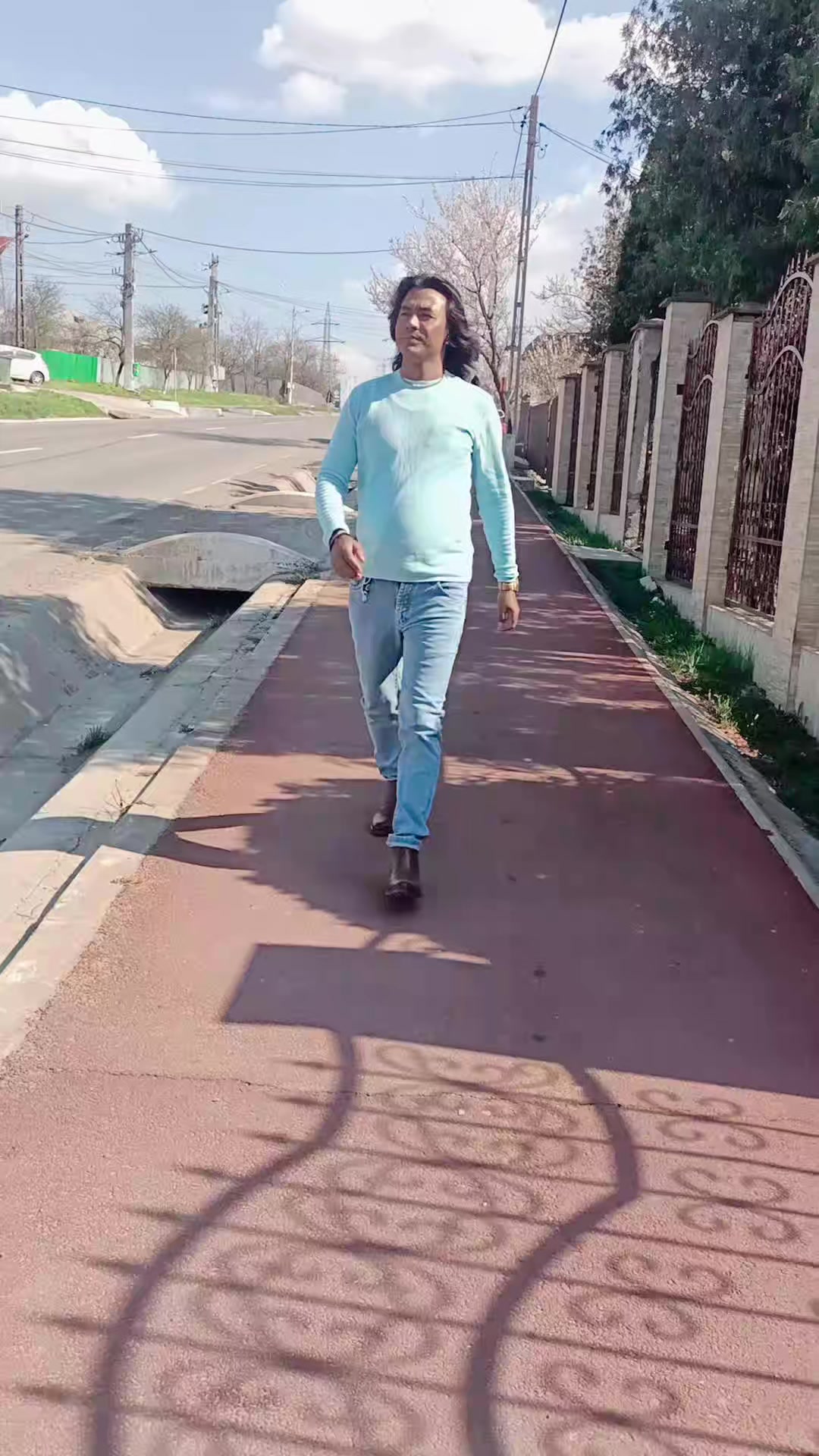 @ooooo