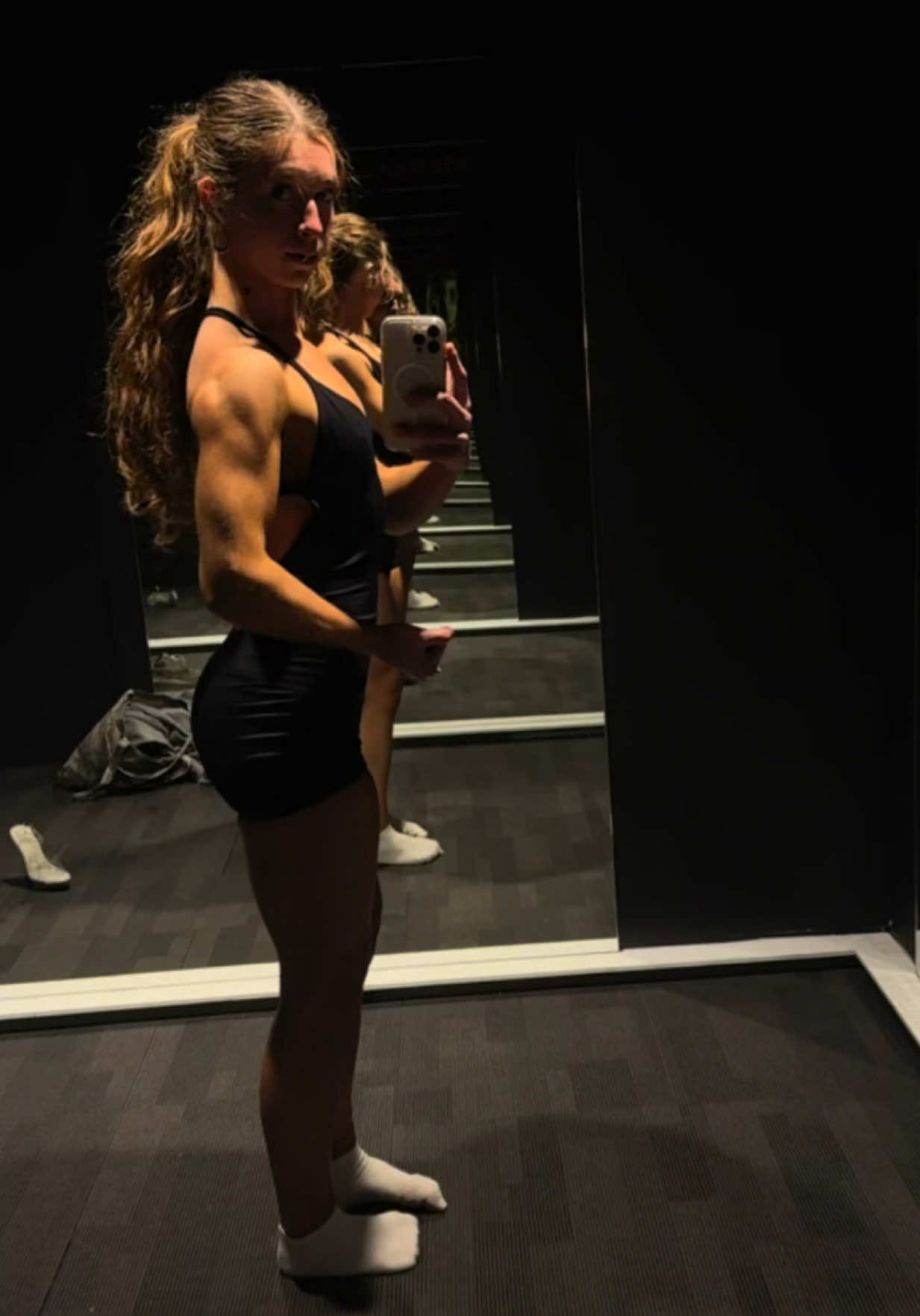 @kirrafit