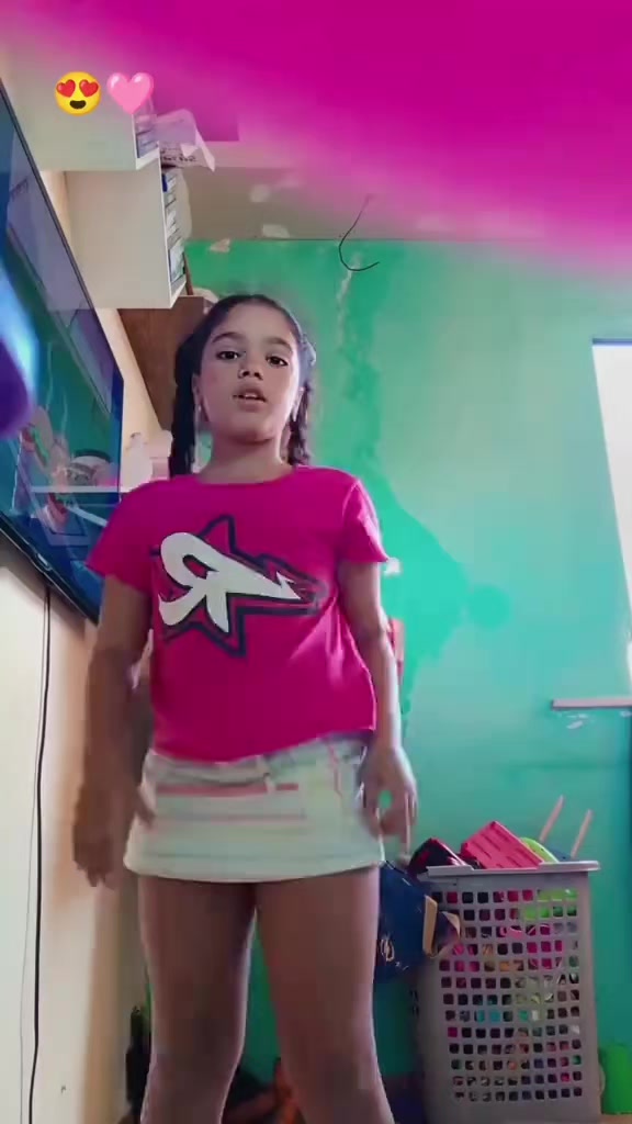 @MENINASAPECCA13